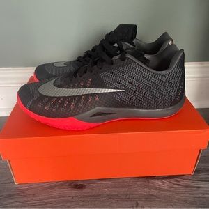 Nike Hyperlive Size 10.5